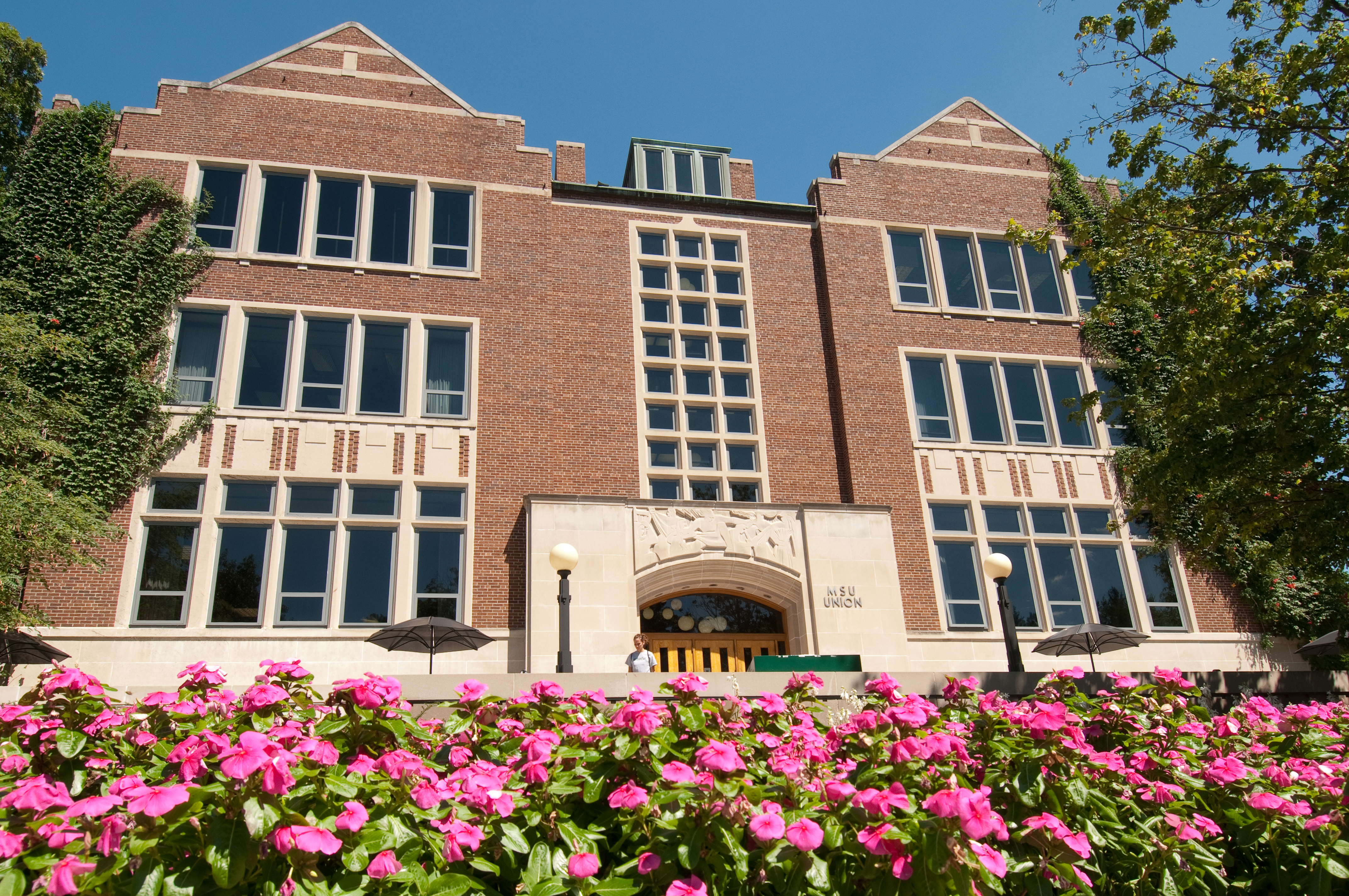 MSU Union South Entrance with flowerbed